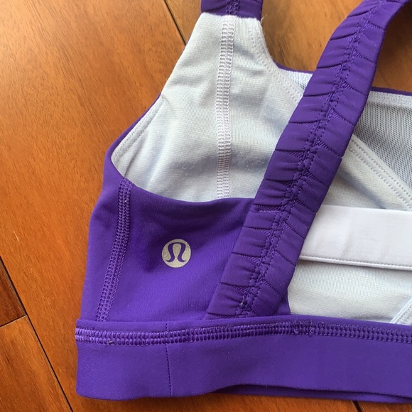 Lululemon Sports bra - Picture 3 of 5